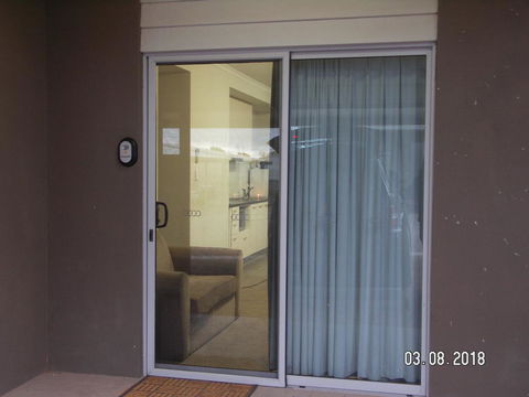 Millenium Apartments - Darwin Holiday 2