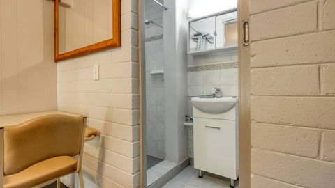 Millers Cottage Motel - Darwin Holiday 1