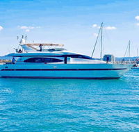 Million dollar Luxury 90ft yacht in Gold Coast - Darwin Holiday