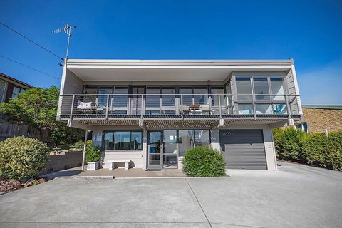 Mimosa Holiday House - Darwin Holiday 1