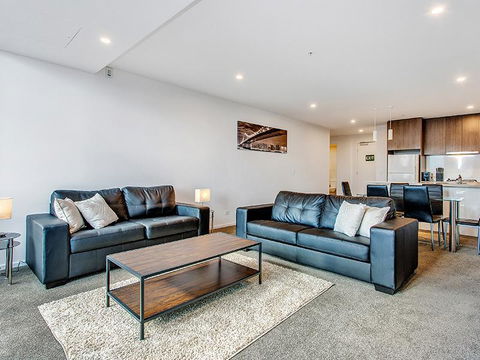 MJ Shortstay Southbank Grande Apartment - Darwin Holiday 3