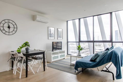 Modern 1 Bedroom Apartment With Rooftop Terrace And Spa - Darwin Holiday 0