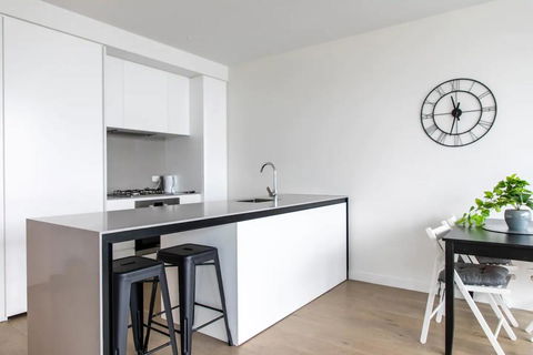 Modern 1 Bedroom Apartment With Rooftop Terrace And Spa - Darwin Holiday 3