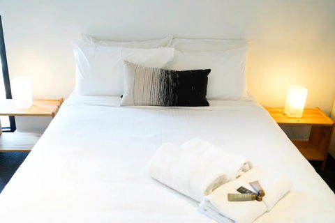 Modern 2 Bedroom Apartment With City Views - Darwin Holiday 2