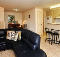 Modern 3 Bedroom Townhouse - Darwin Holiday
