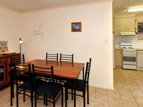 Modern 3 Bedroom Townhouse - Darwin Holiday 2