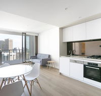 Modern Apartment in Darling Harbour - Darwin Holiday