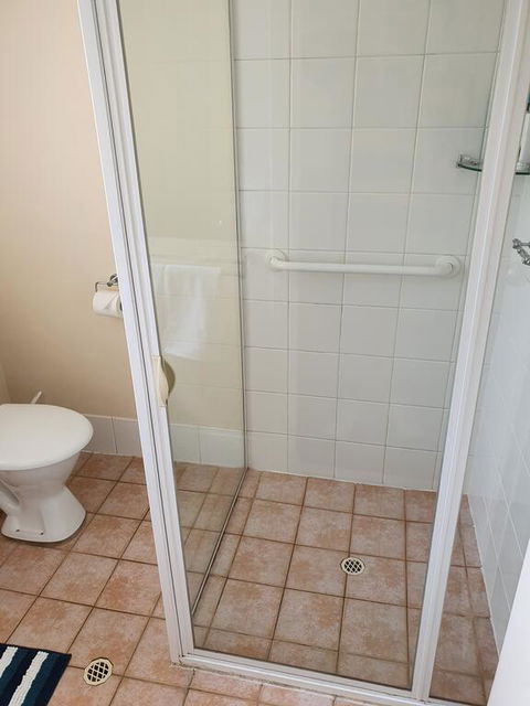 Modern Cosy Studio Close To QEH + Adelaide CBD + Airport + Beaches - Darwin Holiday 2