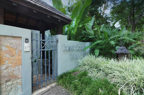 Monsoon Villa B - Luxury Holiday Villa - Darwin Holiday 1