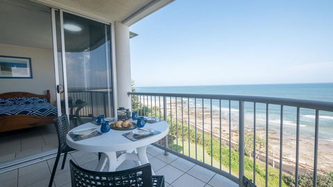 Monterey Lodge Unit 16, 27 Warne Terrace. Kings Beach - Darwin Holiday 0