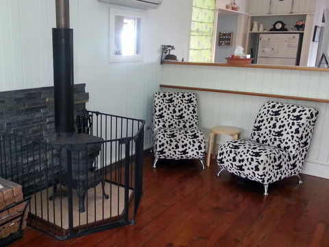 Montville Holiday House - Darwin Holiday 3