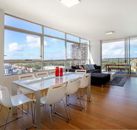 Moore to See - Modern and Spacious 3BR Zetland Apartment with Views over Moore Park - Darwin Holiday