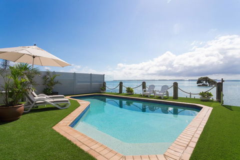 Moreton Bay Beach Lodge - Darwin Holiday 0
