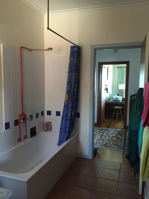 Mornington Beach Cottage - Darwin Holiday 2