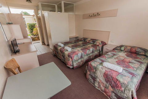 Moruya Waterfront Hotel Motel - Darwin Holiday 3