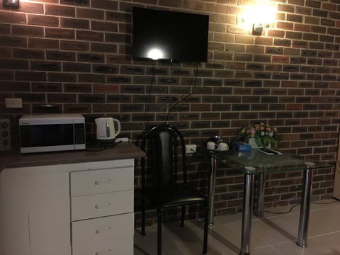 Motel Studio Room - Darwin Holiday 2