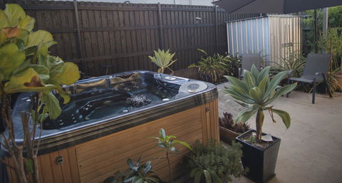 Mount Gravatt Guesthouse - Darwin Holiday 3