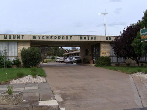 Mount Wycheproof Motor Inn - Darwin Holiday 3