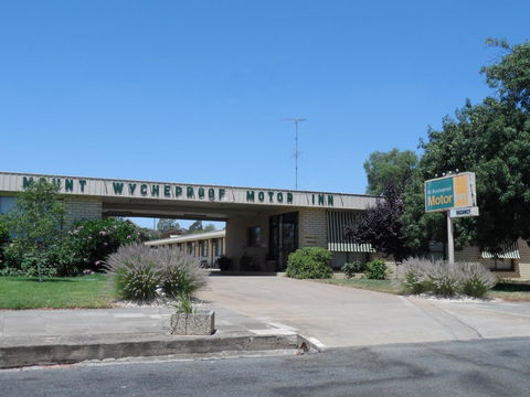 Mount Wycheproof Motor Inn - Darwin Holiday 0