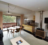 Mowamba D5 - Darwin Holiday