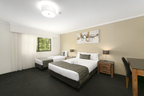 Mt Ommaney Hotel Apartments - Darwin Holiday 2