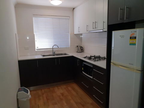 Mt.Lawley Superb 2 BR Location Comfort, Style 3 - Darwin Holiday 2
