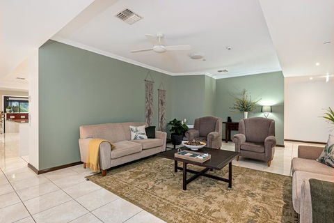 Mudgee Guesthouse - Darwin Holiday 3