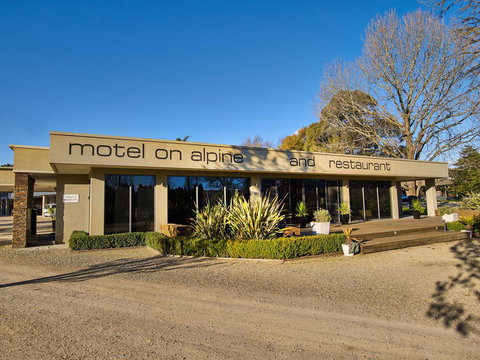 Myrtleford Motel On Alpine - Darwin Holiday 3