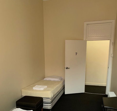 National Hotel Toowoomba - Darwin Holiday 1