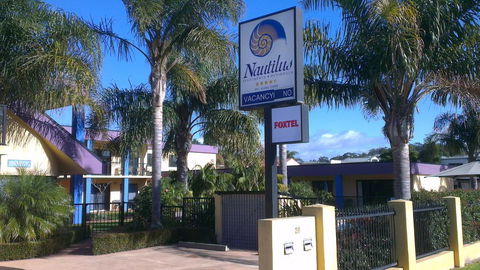 Nautilus Apartments Merimbula - Darwin Holiday 2