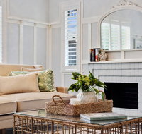 Nell's Place - Darwin Holiday