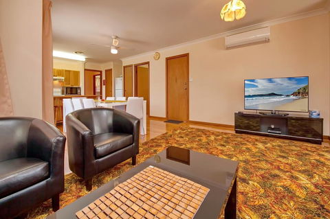 Nelson Street, 19 - Darwin Holiday 3