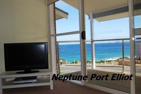 Neptune At Port Elliot - Darwin Holiday 0
