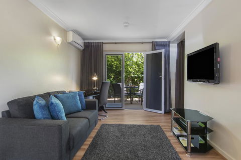 The Peninsula Riverside Serviced Apartments - Darwin Holiday 17