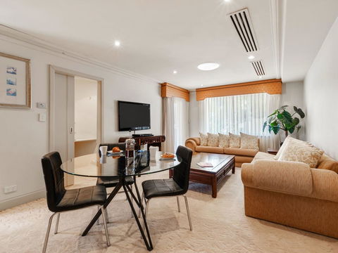 The Peninsula Riverside Serviced Apartments - Darwin Holiday 9