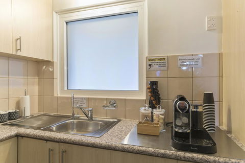 The Peninsula Riverside Serviced Apartments - Darwin Holiday 37
