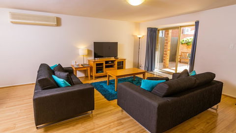 Dowler Apartments Subiaco - Darwin Holiday 35