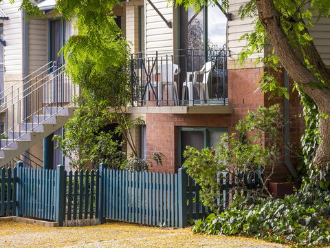 Subiaco Village 30 - Darwin Holiday 28