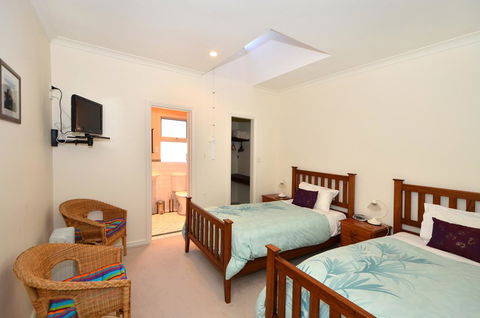 Albany Beachside Accommodation - Darwin Holiday 14