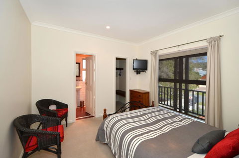 Albany Beachside Accommodation - Darwin Holiday 13