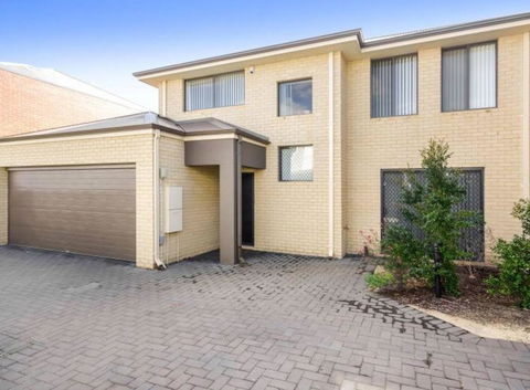 Holiday Home Near Perth City / Airport / Stadium / Casino - Darwin Holiday 1