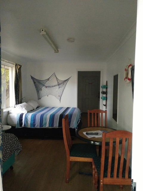 Busselton Ithaca Motel - Darwin Holiday 21