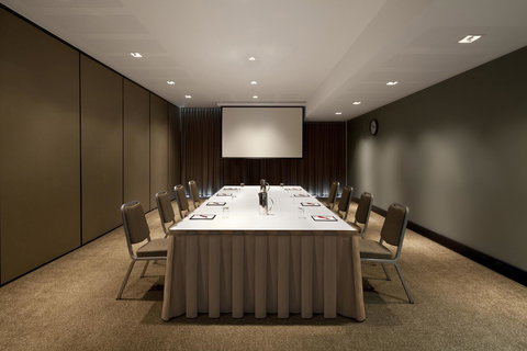 Adina Apartment Hotel Perth - Darwin Holiday 11