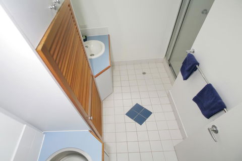 Scarborough Beach Front Resort - Shell Ten - Darwin Holiday 9