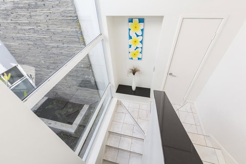 Cottesloe Beach House II - Darwin Holiday 19