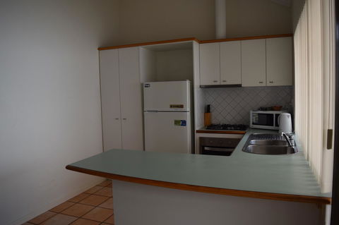 Dunes Scarborough Beach - Darwin Holiday 4