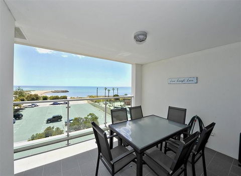 Nautica Residences Mandurah - Darwin Holiday 5