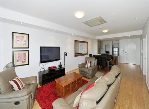 Nautica Residences Mandurah - Darwin Holiday 8