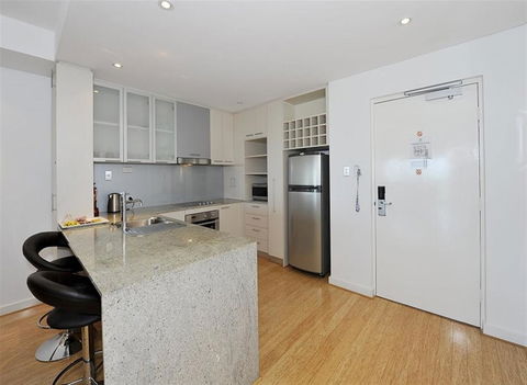 Nautica Residences Mandurah - Darwin Holiday 17