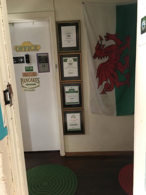 1849 Backpackers Albany - Darwin Holiday 29